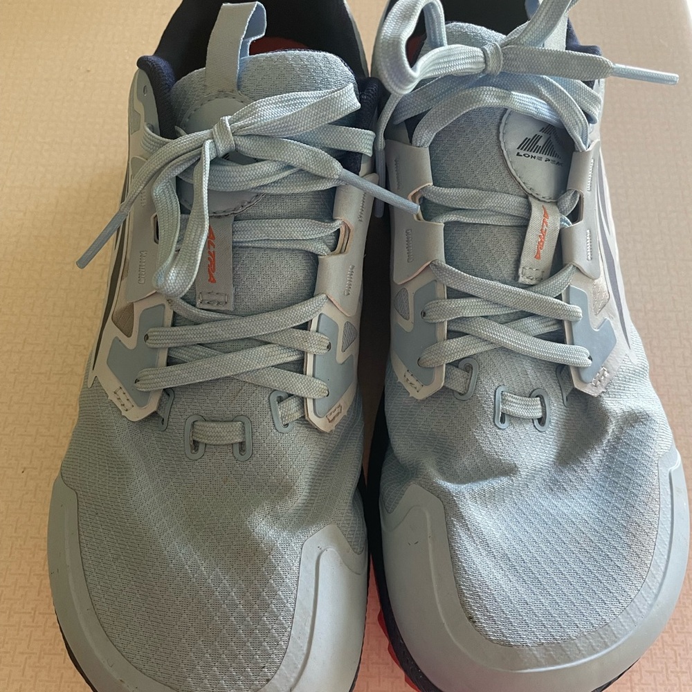 Altra Lone Peak 7 Womens Shoes
